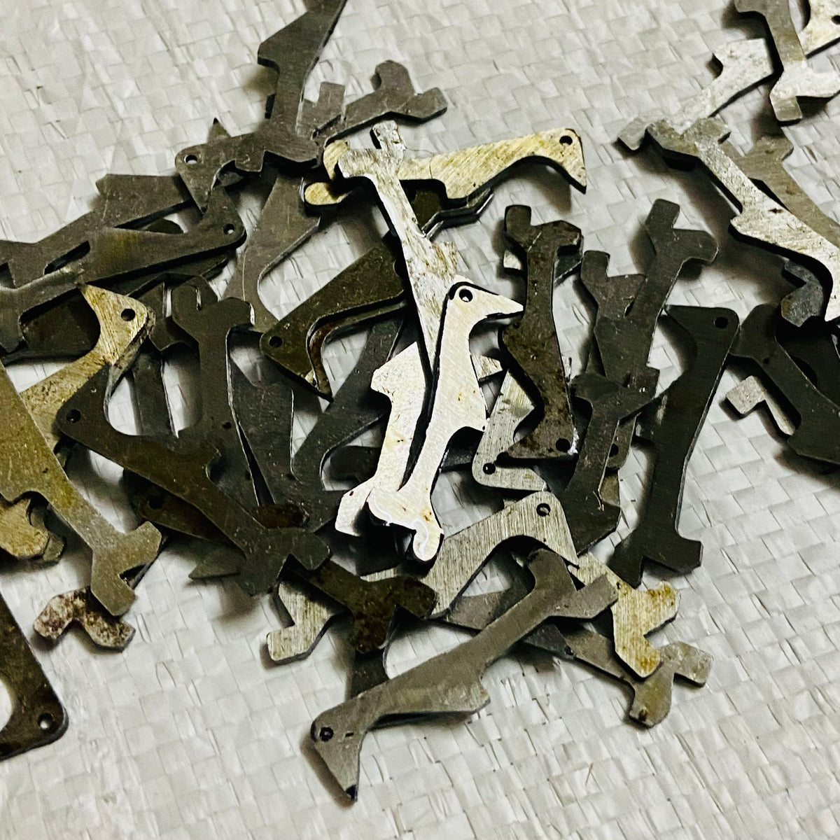 Typewriter spare parts loose dog for Facit 1740 escapement repair RR Typewriter Mart