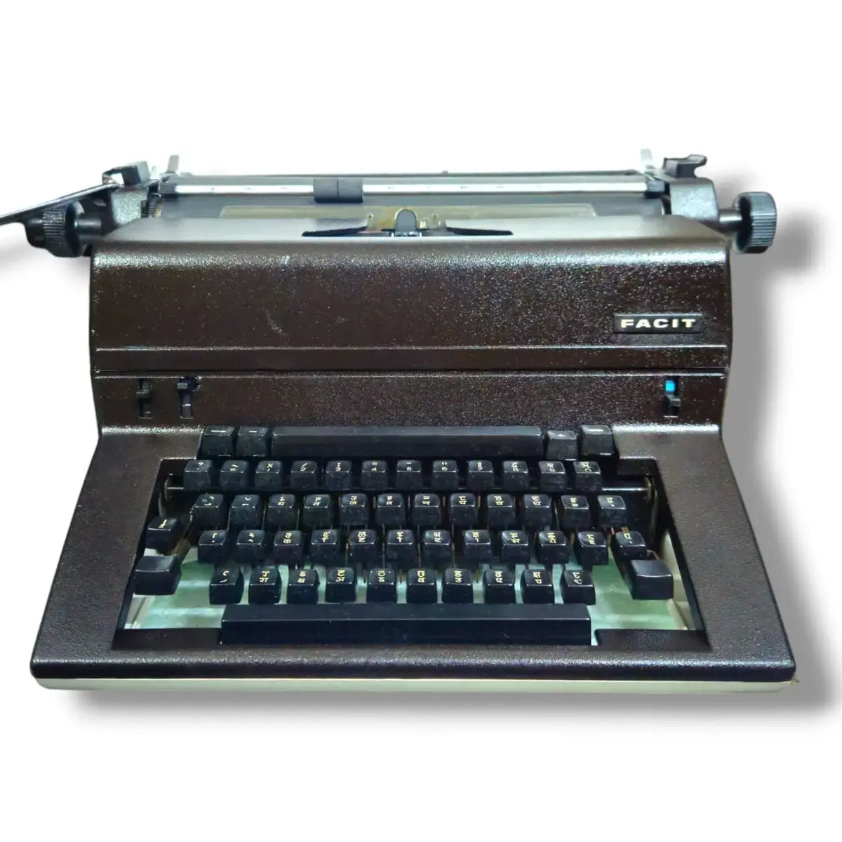 Facit Hindi typing machine showing Devanagari keyboard layout, Manual Facit Typewriter seller