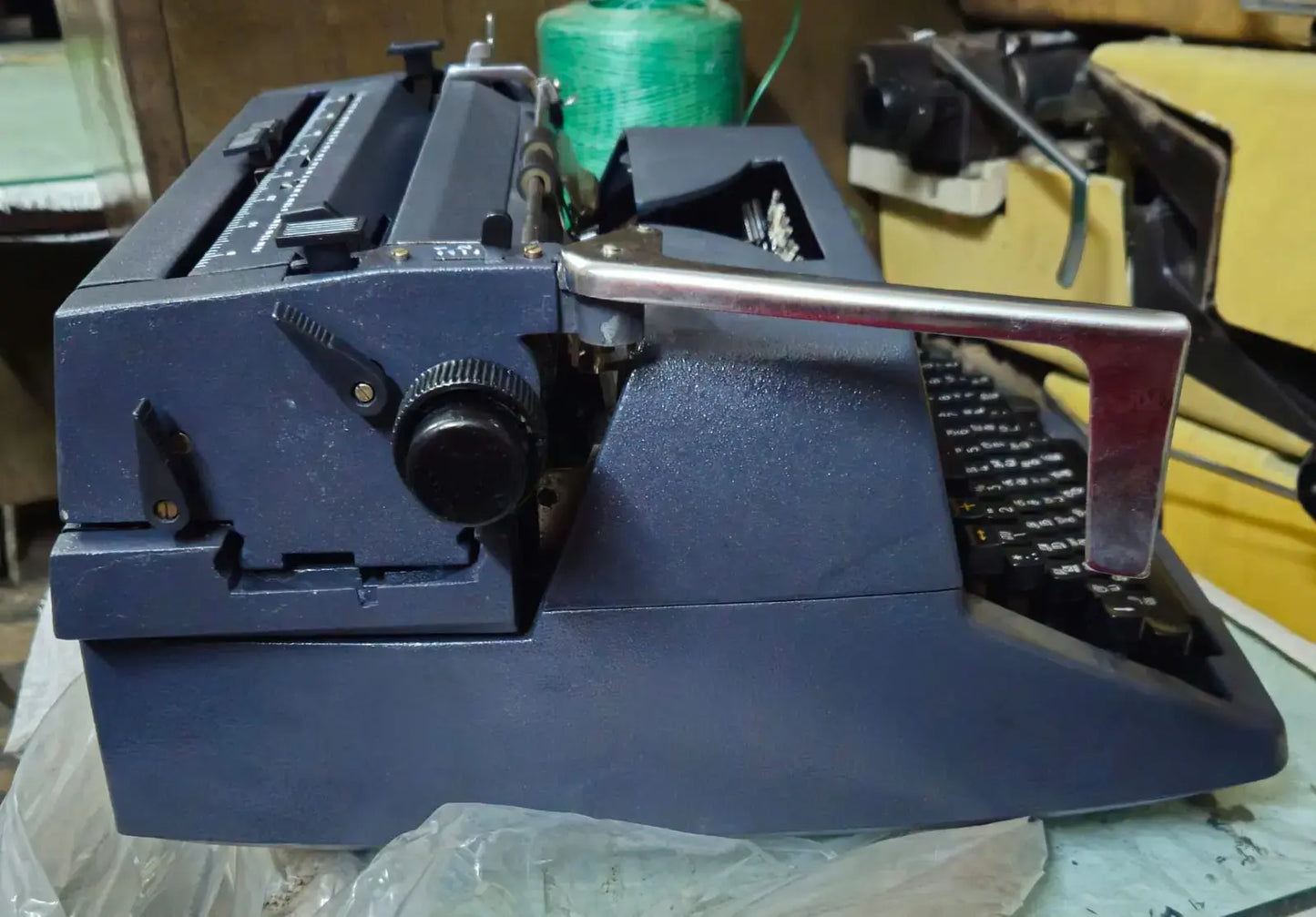Godrej Prima Institute Model Tamil Typewriter