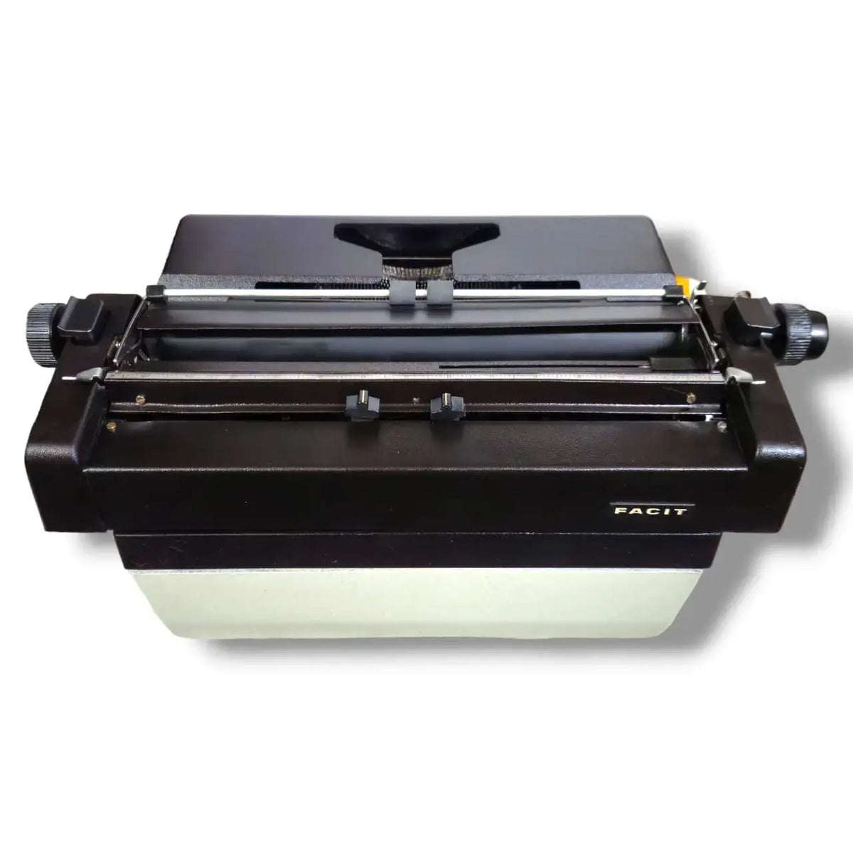 Facit 1740 Devanagari Hindi Brief Typewriter