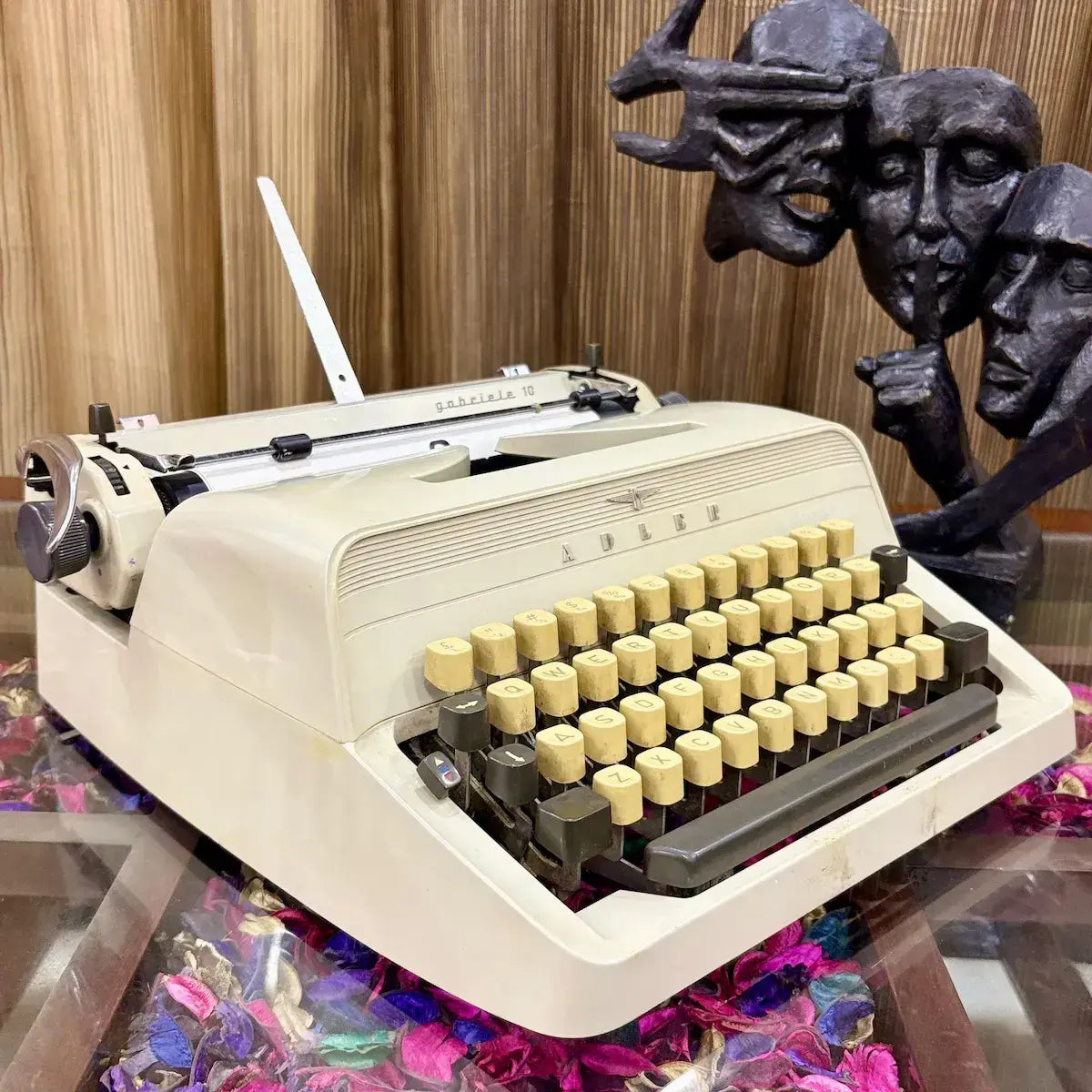 Adler Gabrielle 10 Typewriter