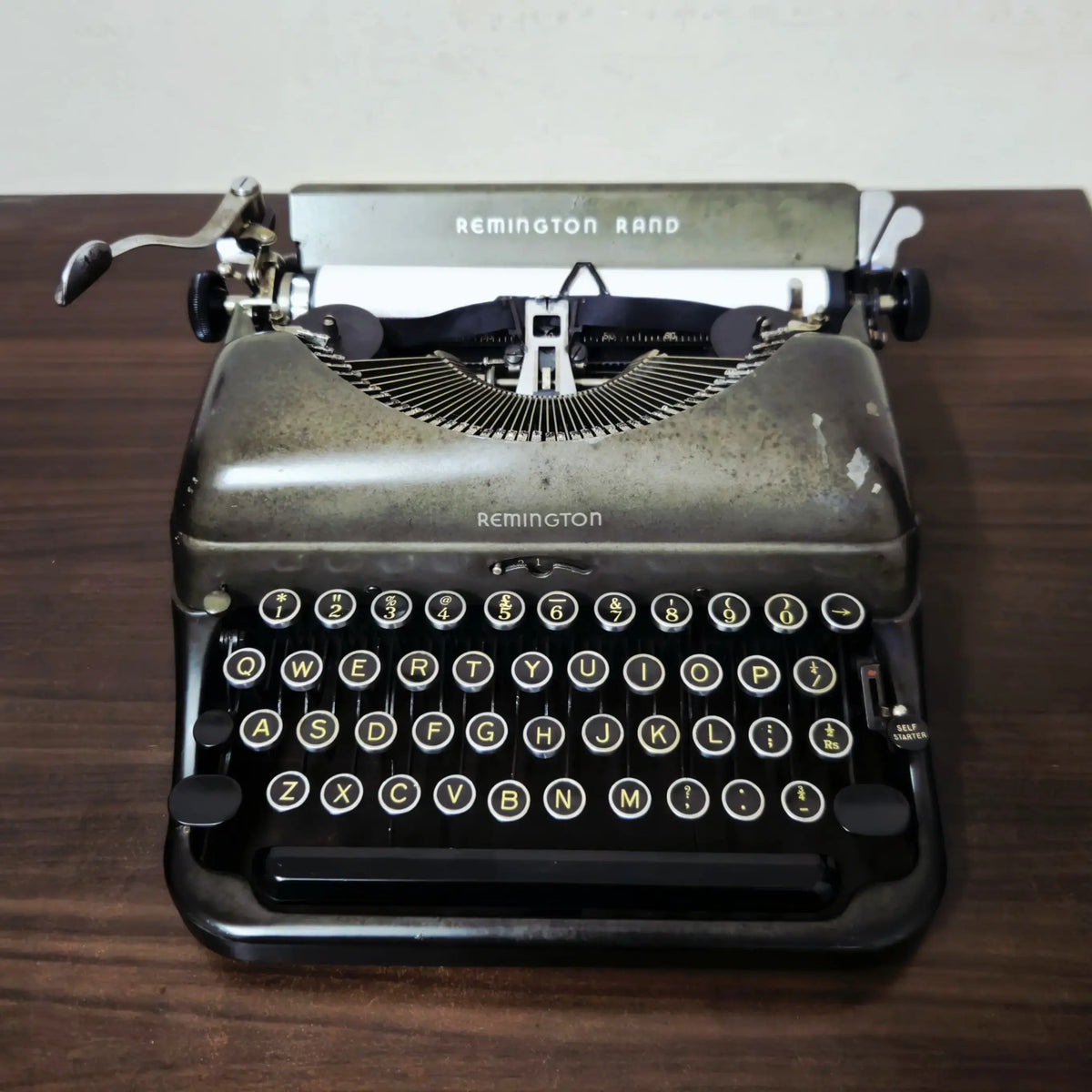 Vintage Remington Deluxe Model 5 Typewriter