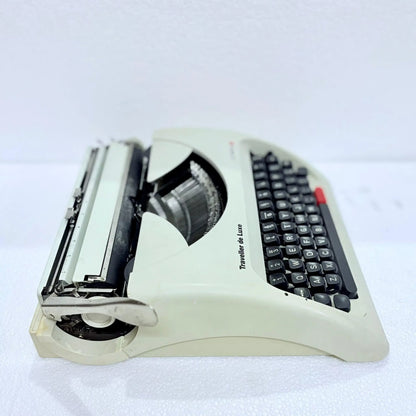 Olympia Traveller C Portable Typewriter