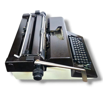 Facit 1740 Devanagari Hindi Brief Typewriter