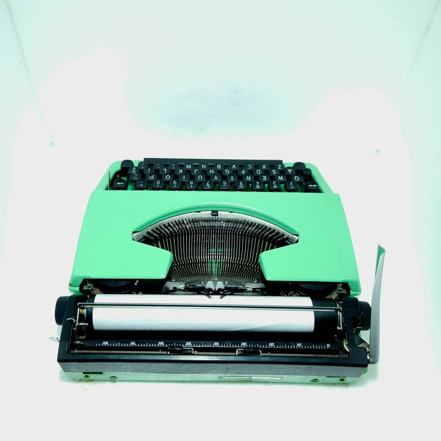 Brother Charger 11 Electric Green Typewriter
