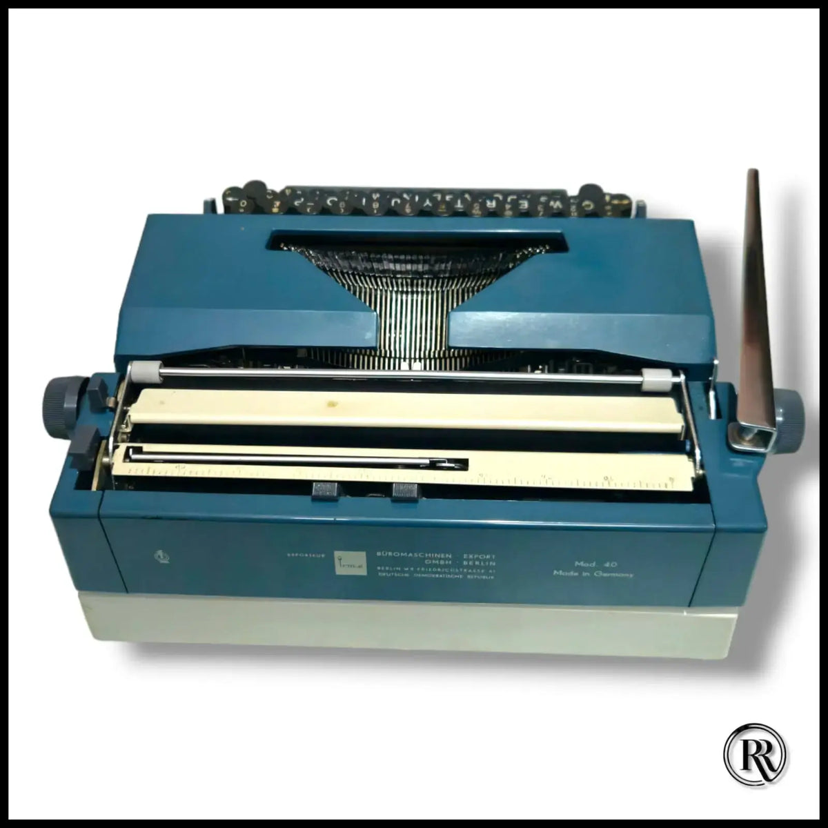 Vintage Erika Model 40 Typewriter