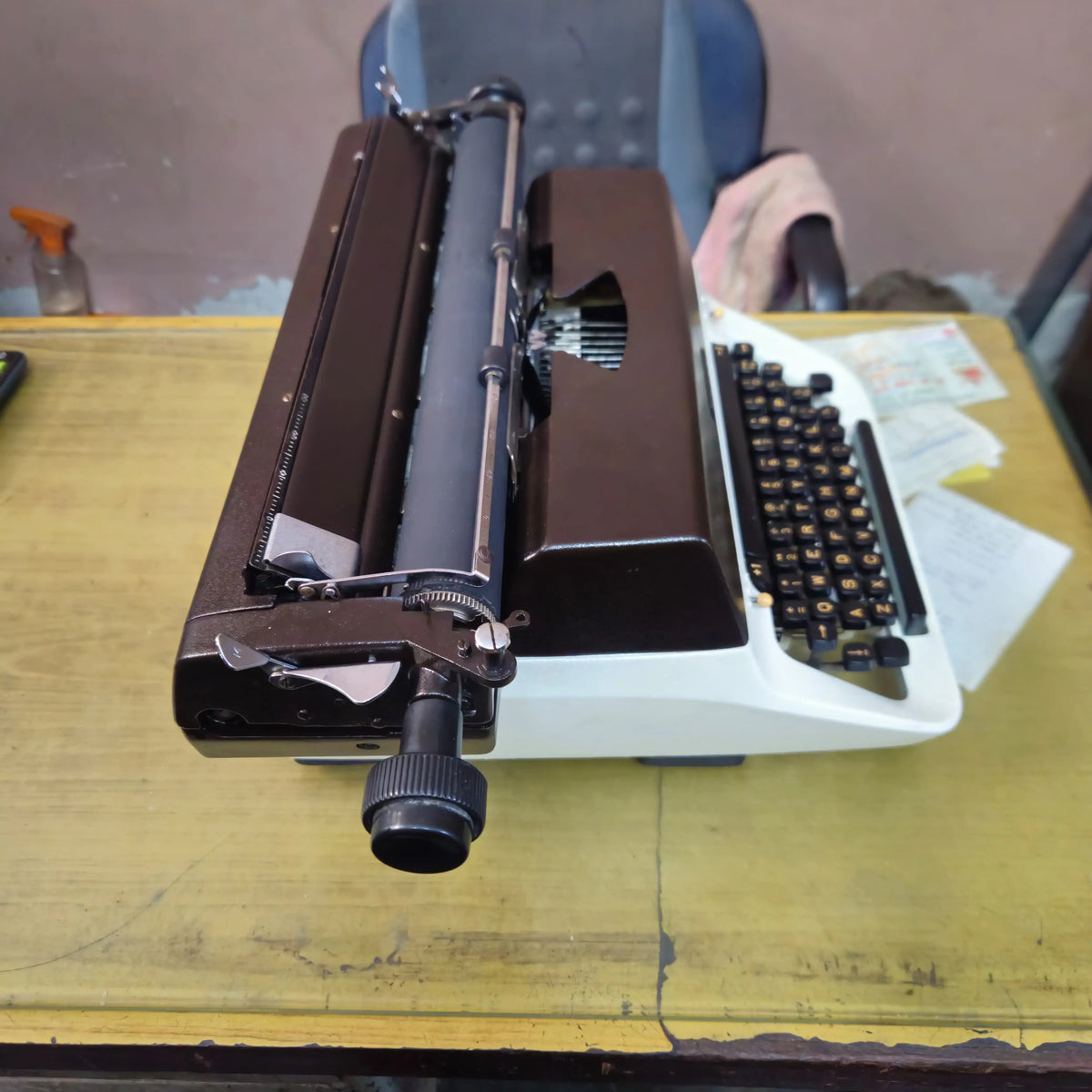 Facit 1720 English Manual Typewriter
