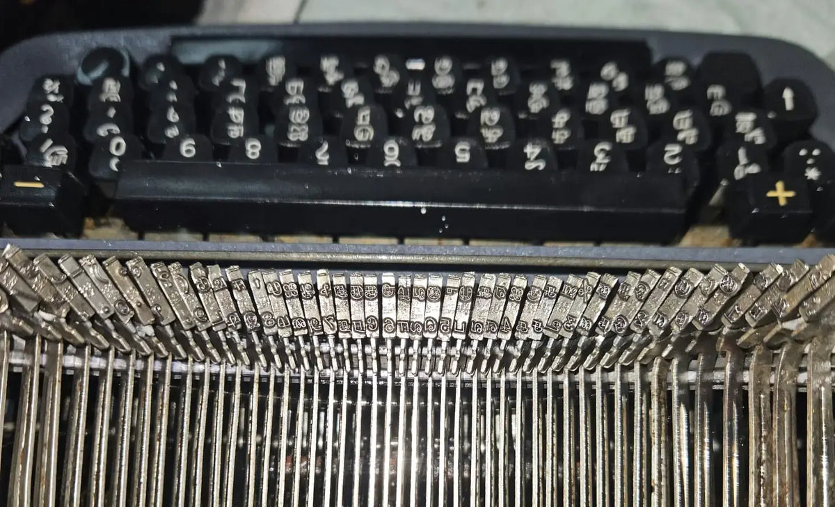 Godrej Prima Original Brief Tamil Typewriter