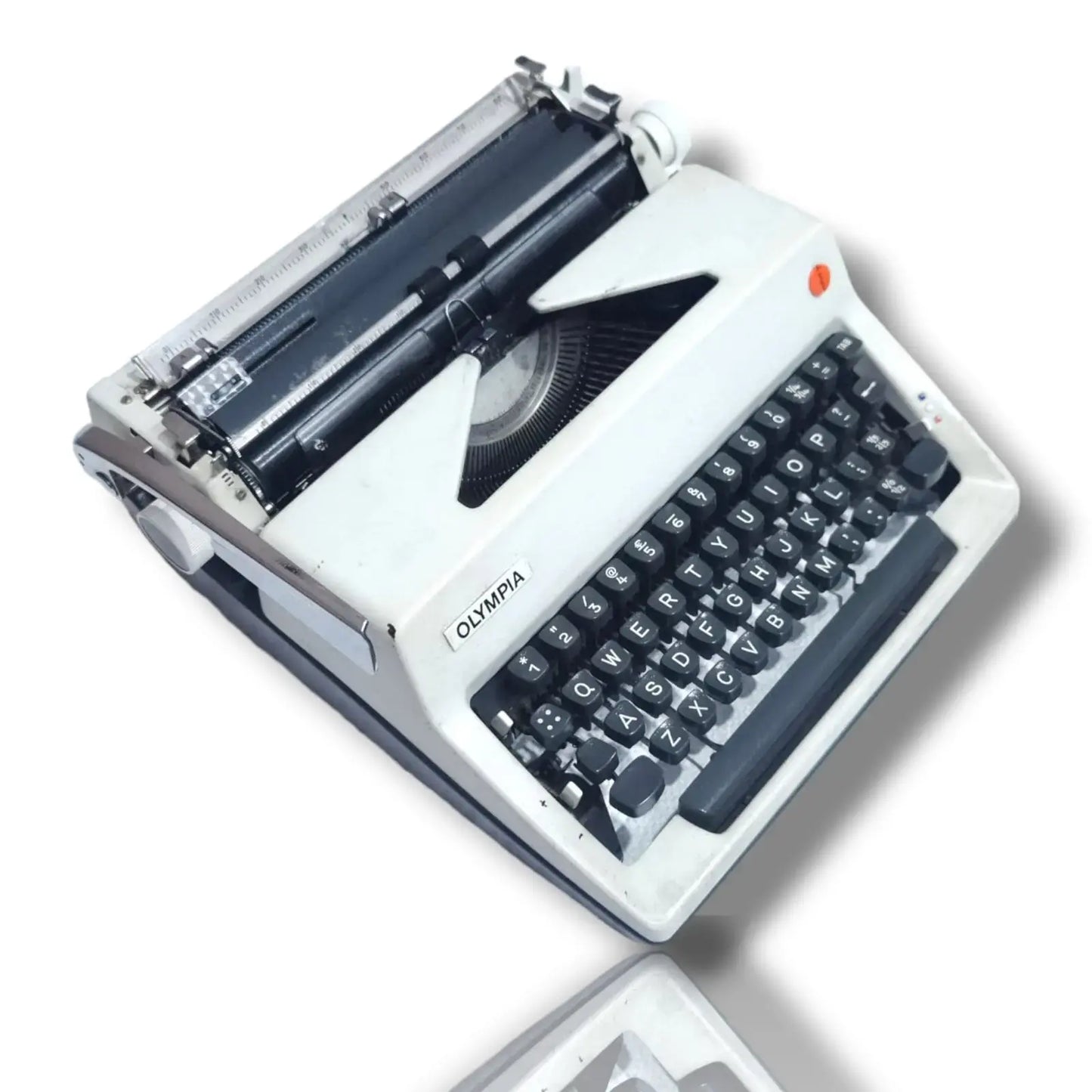 Olympia sm8 Portable Typewriter