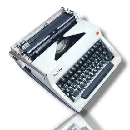 Olympia sm8 Portable Typewriter