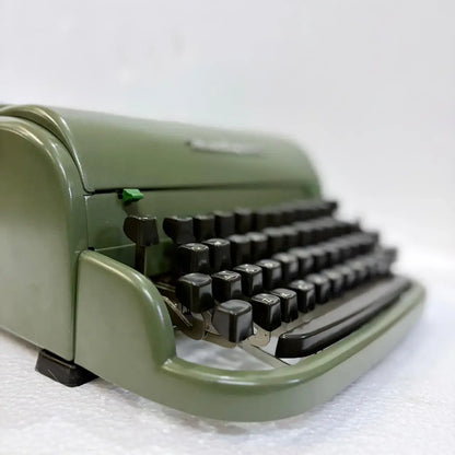 Remington Quiet Riter Olive Military Green Typewriter