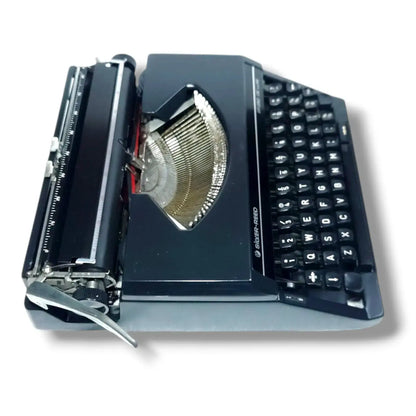 Silver Reed Sr 280 De Luxe Typewriter