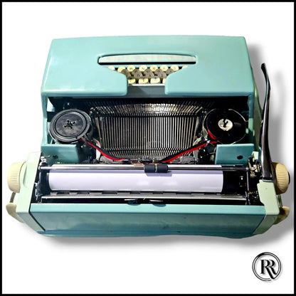 Smith Corona Sterling ll Typewriter
