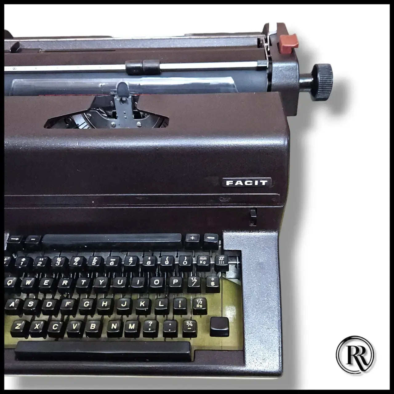 Facit 1740 English Typewriter Brief size