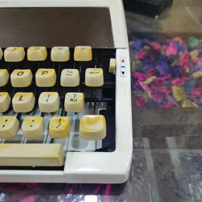 Royal 200 Tabulation English Typewriter