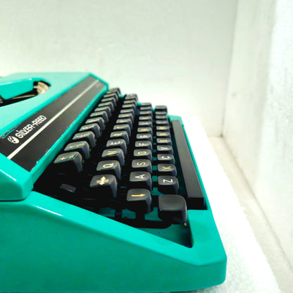 Silver Reed S R 200 Tropical Teal Typewriter