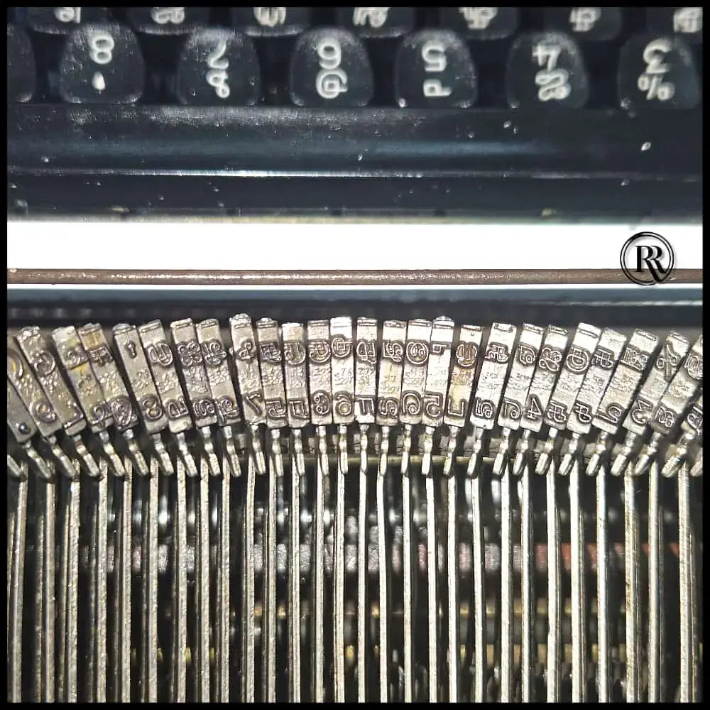 Godrej Prima Foolscap Tamil Typewriter
