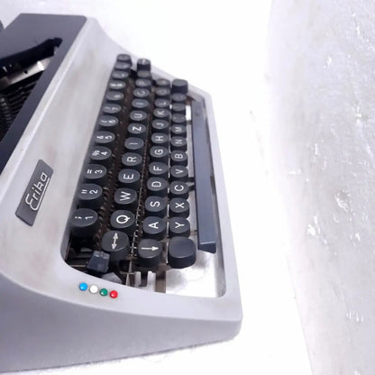 Erika Model 32 English Typewriter