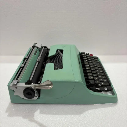 Olivetti Lettera 32 Typewriter