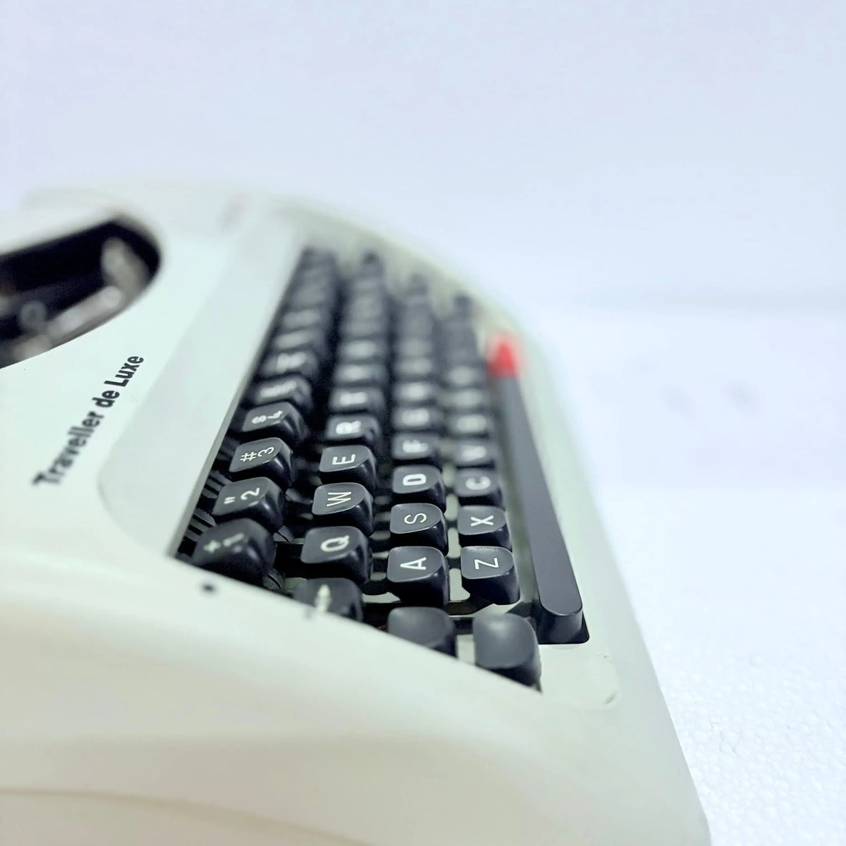 Olympia Traveller C Portable Typewriter