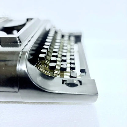 Remington 20 Obsidian Typewriter