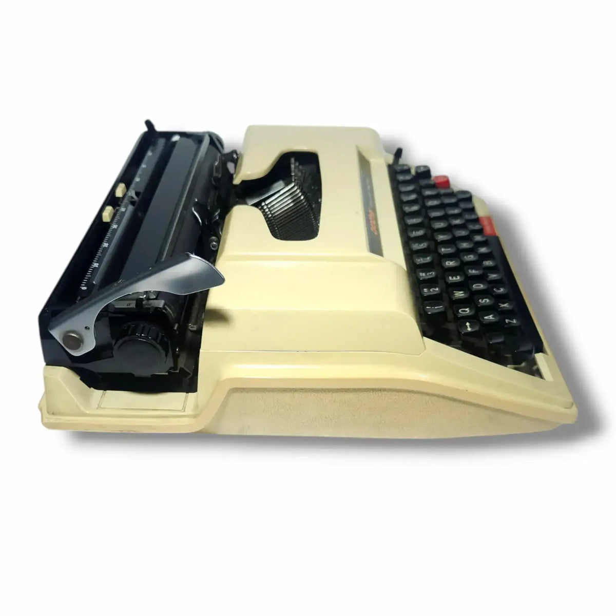 Brother Deluxe 750 T R Typewriter