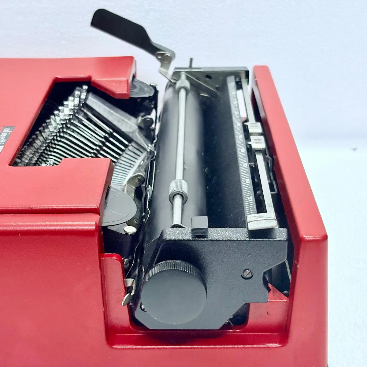 Red vintage typewriter for sale, Olivetti Dora Carmine manual writing machine, RR Typewriter Mart Delhi India