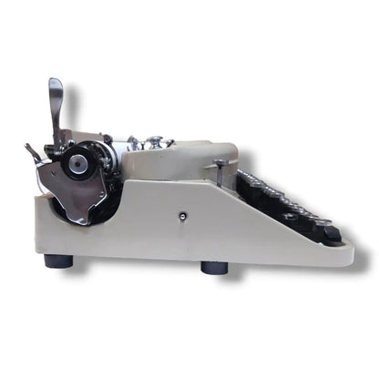 Remington Deluxe Noiseless Typewriter