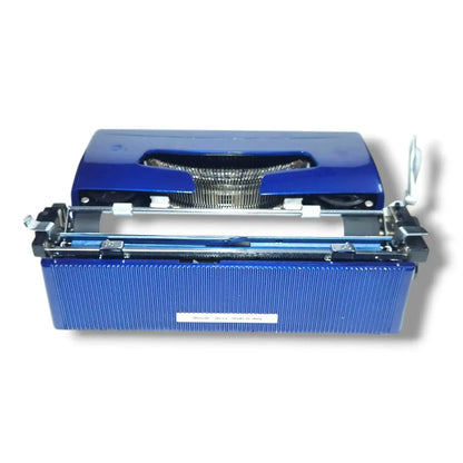 Olivetti Lettera 32 Lightening Blue Typewriter