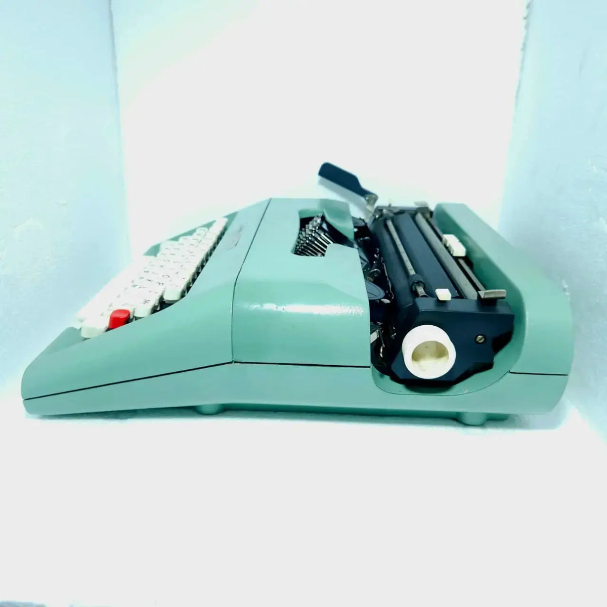 Olivetti Lettera 35 British Green Typewriter