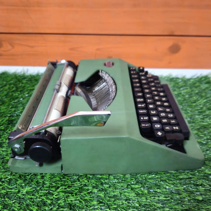 Kofa 100 English Typewriter