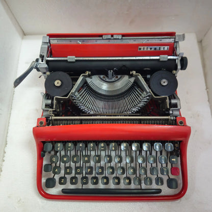 Olivetti Lettera 22 S P Edition