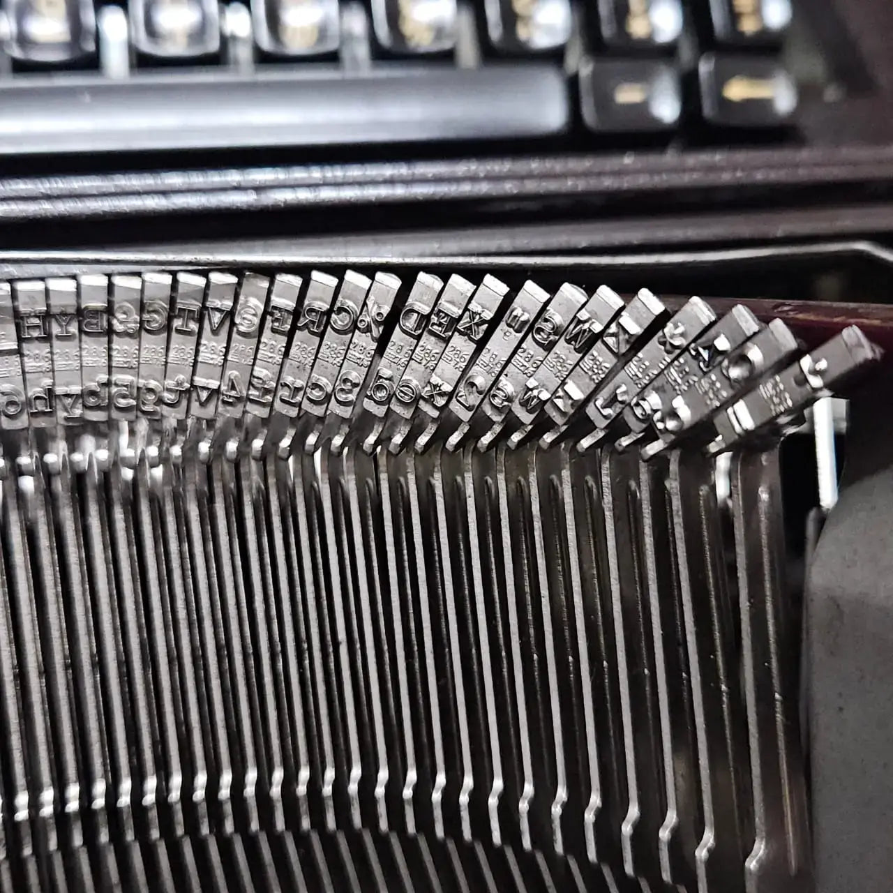 Facit 1740 English Typewriter Brief size