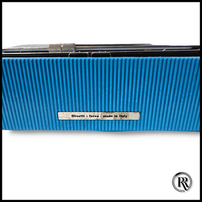 Olivetti Lettera 22 Hex Blue Typewriter
