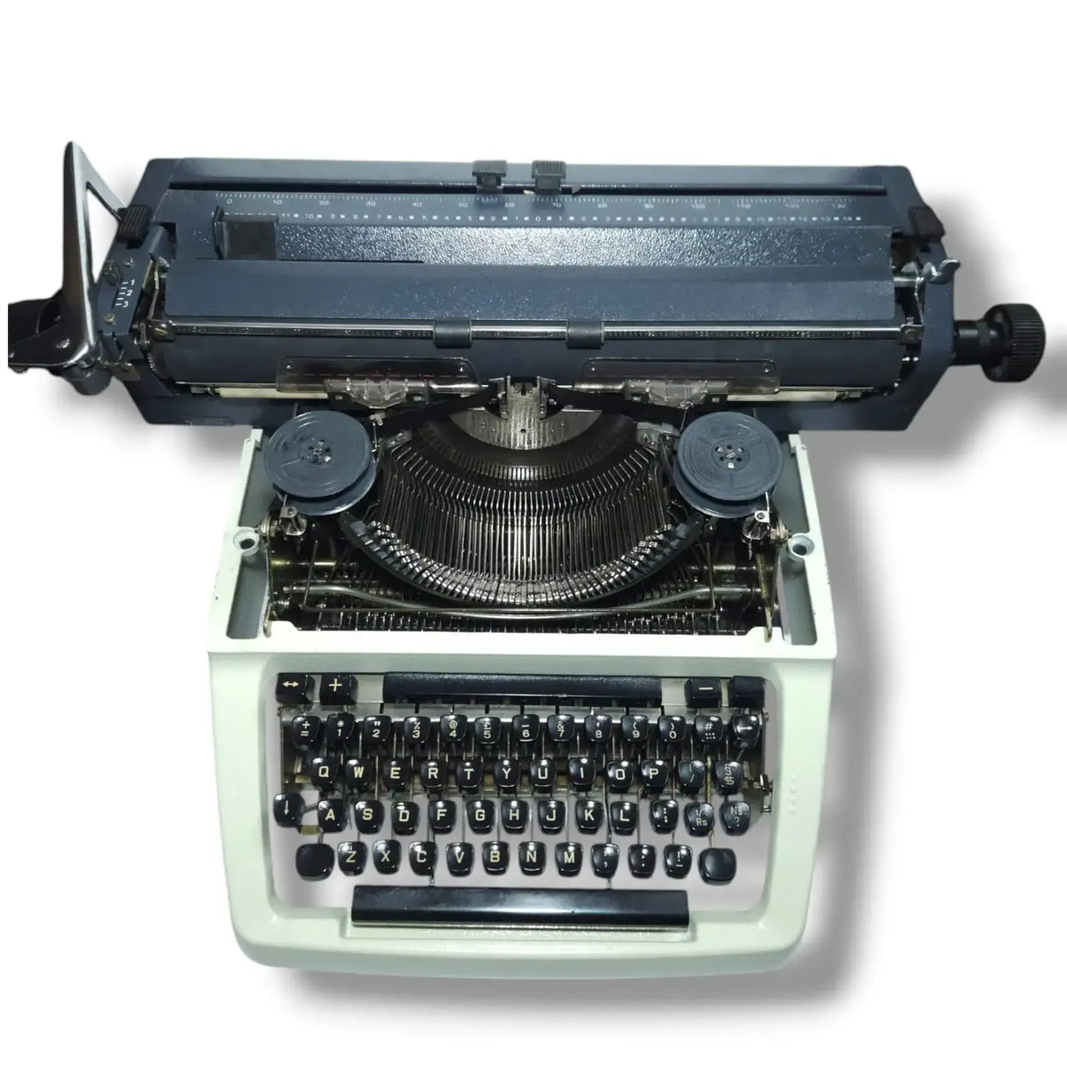 Godrej English Standard Typewriter