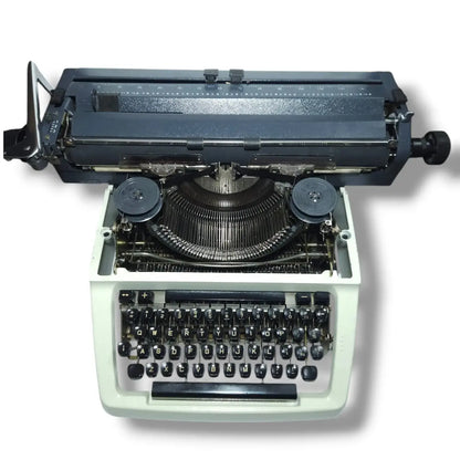 Godrej English Standard Typewriter