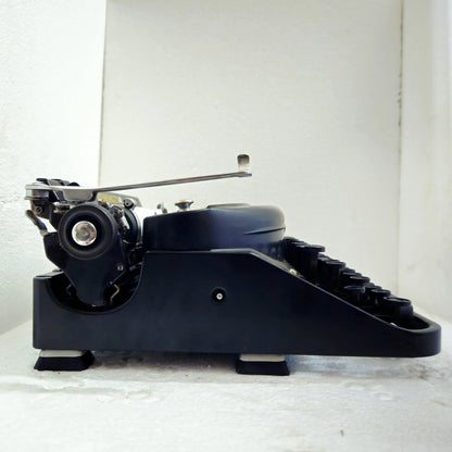 Remington Noiseless Vintage Typewriter