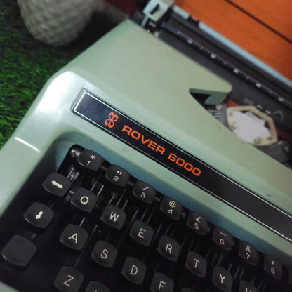 Rover 6000 De Luxe Typewriter
