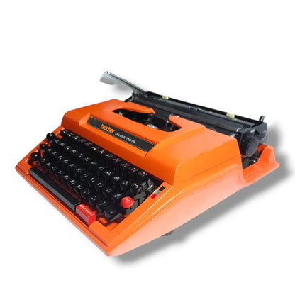 Brother 750 T R Typewriter