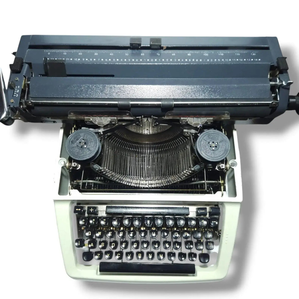 Godrej English Standard Typewriter