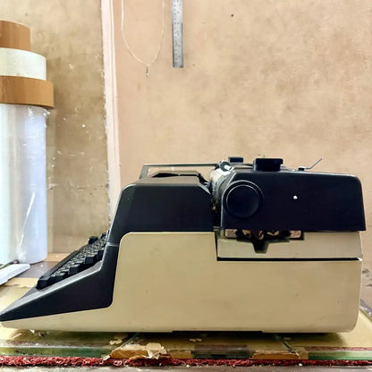 Facit Hindi Manual Typewriter Foolscap Size