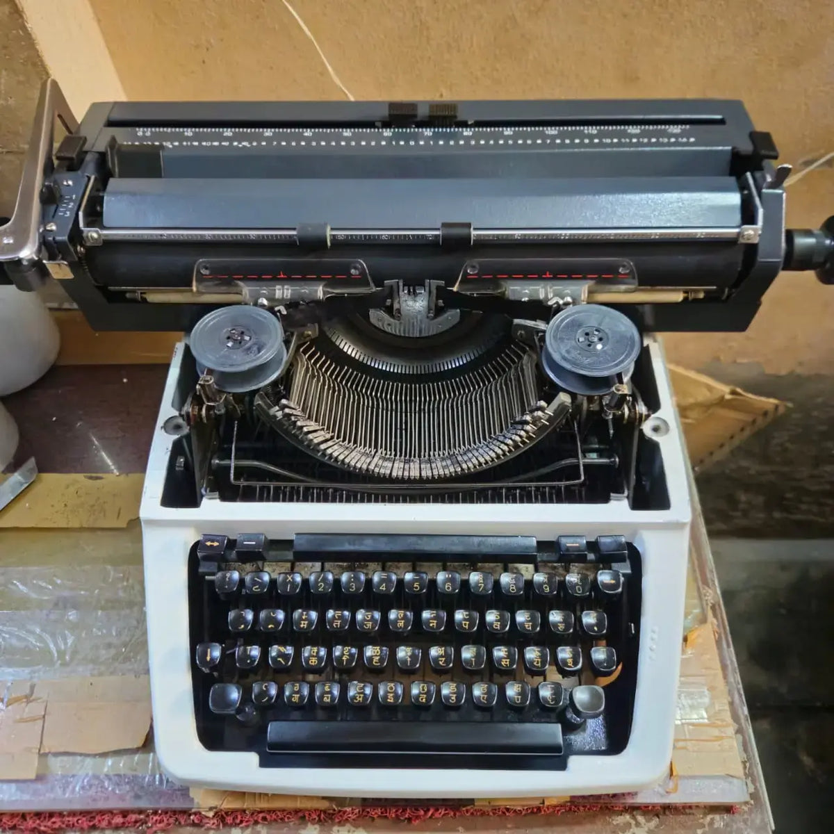 Godrej Prima Brief Hindi Typewriter
