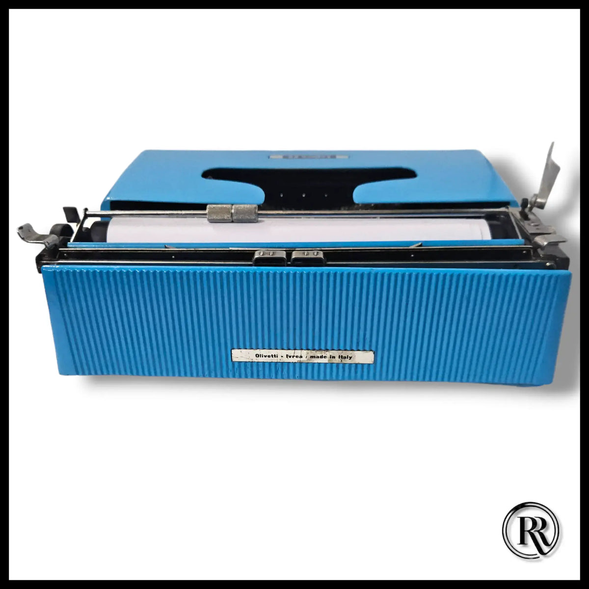 Olivetti Lettera 22 Hex Blue Typewriter