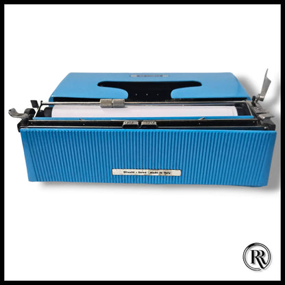 Olivetti Lettera 22 Hex Blue Typewriter