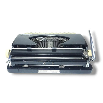 Olympia Splendid 66 Typewriter