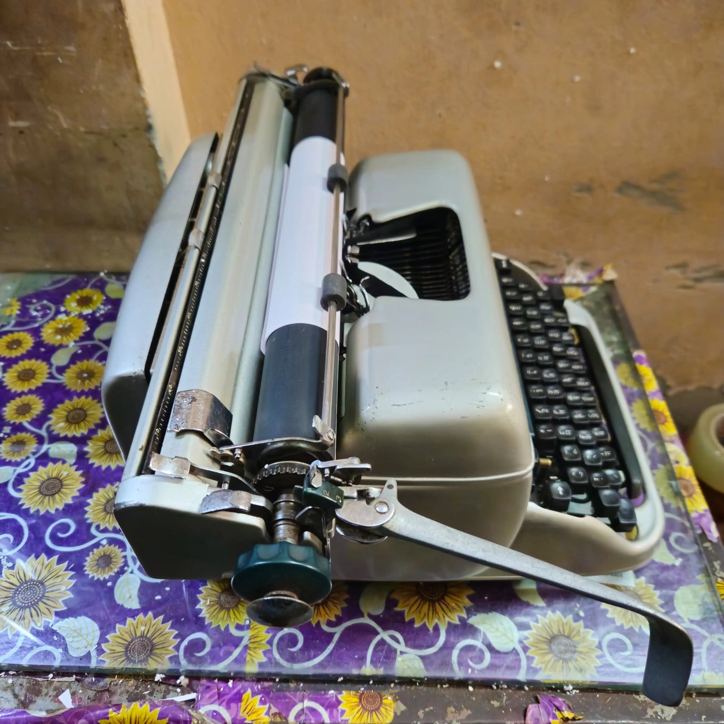 Remington Super Riter Hindi Typewriter