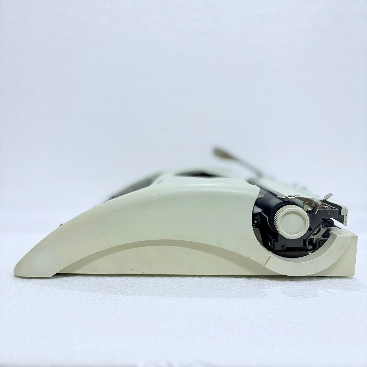 Olympia Traveller C Portable Typewriter