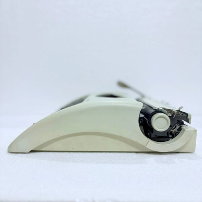 Olympia Traveller C Portable Typewriter