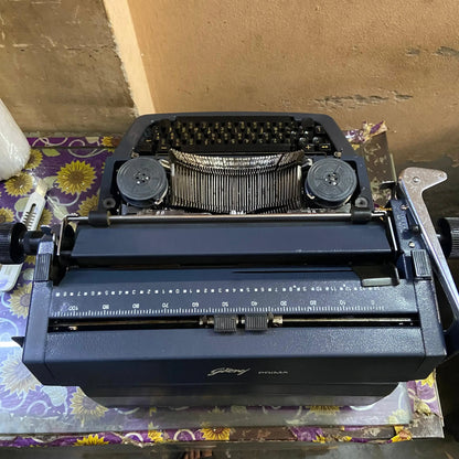 Godrej Hindi Typewriter Foolscap Size