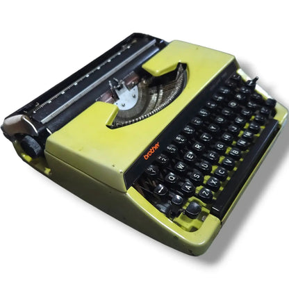 Brother Deluxe 220 Olive Typewriter